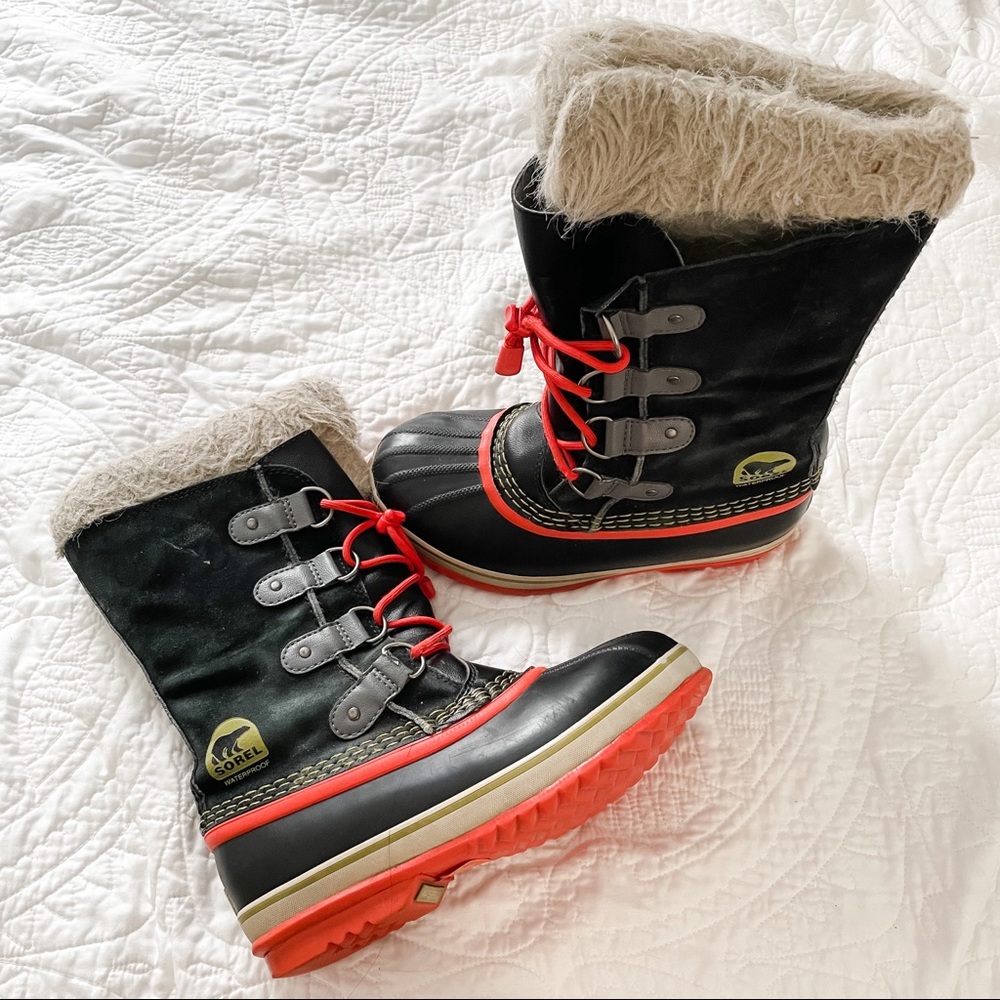 SOREL - Picture 2 of 3